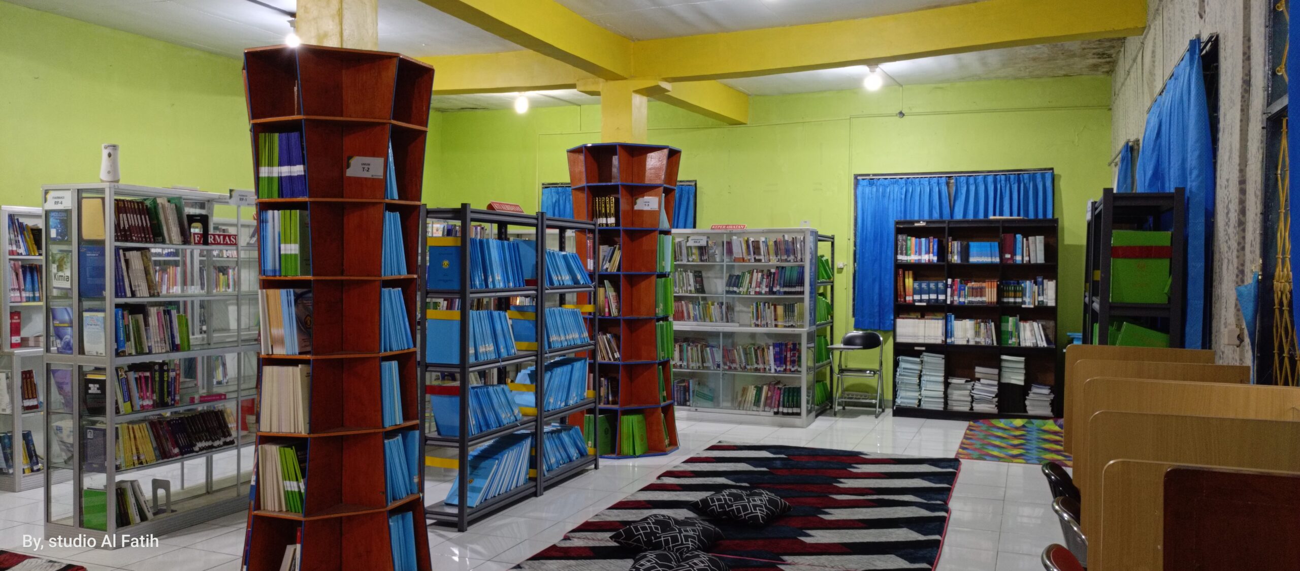 Kampus Majalengka Perpustakaan